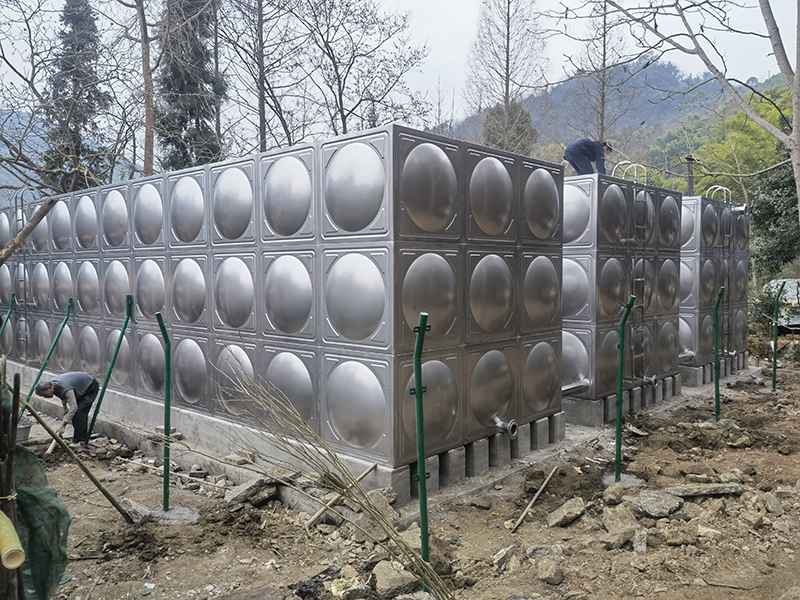 彭州便民供水项目冷水箱